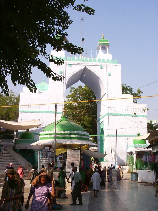 Portail du Dargah Sharif