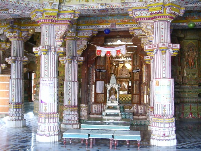 Intérieur du temple