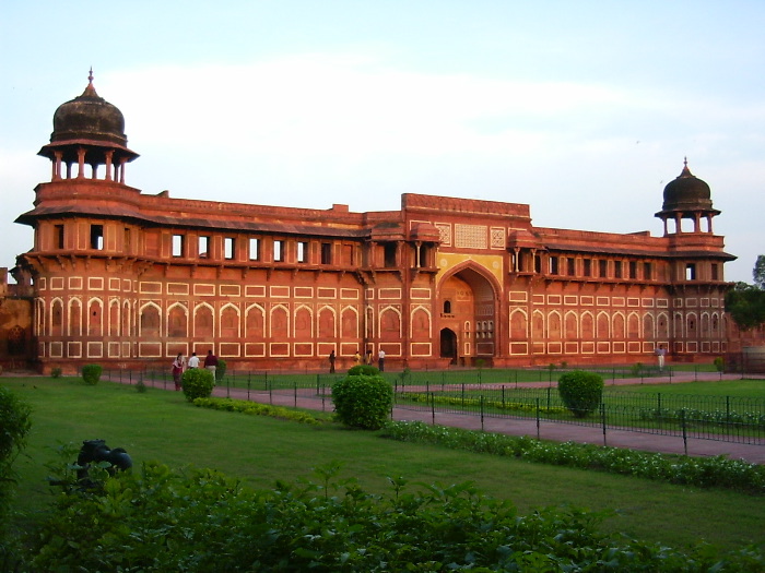 The Jehangir Mahal palace
