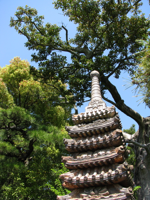 Petite pagode de pierre
