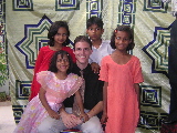 Thimo with children